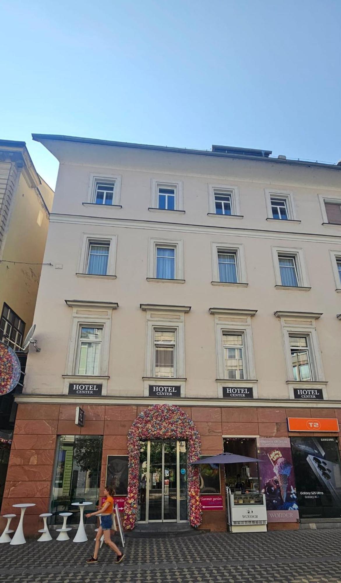 Center Flat 160m2 Appartement